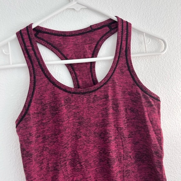 Lululemon Tank Top Women’s 6 Pink Swiftly Tech Racerback Pullover Sleeveless - Picture 2 of 6